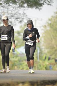 BIB: 40382, 46342
                            <button type="button" onclick="openModal(8378613)" class="btn btn-primary btn-sm float-right btn-popup" data-toggle="modal" data-target=".modal-high-quality">
                        <i class="fas fa-shopping-cart"></i> Add to Cart
                    </button>
                                            <button type="button" onclick="isThisMe(8378613, true)" class="btn btn-success btn-sm float-right btn-popup btn-isme hidden" data-toggle="tooltip" data-placement="bottom" title="นี่คือรูปของคุณใช่ไหม คลิกที่นี่เพื่อเอาเข้าอัลบั้ม">
                        <i class="fas fa-plus"></i> Add to album
                    </button>
                    <button type="button" onclick="isThisMe(8378613, false)" class="btn btn-warning btn-sm float-right btn-popup btn-isnotme hidden">
                        <i class="fas fa-ban"></i> Remove from album
                    </button>